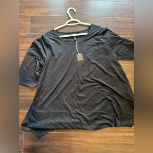 NWT DKR vegan suede 3X top